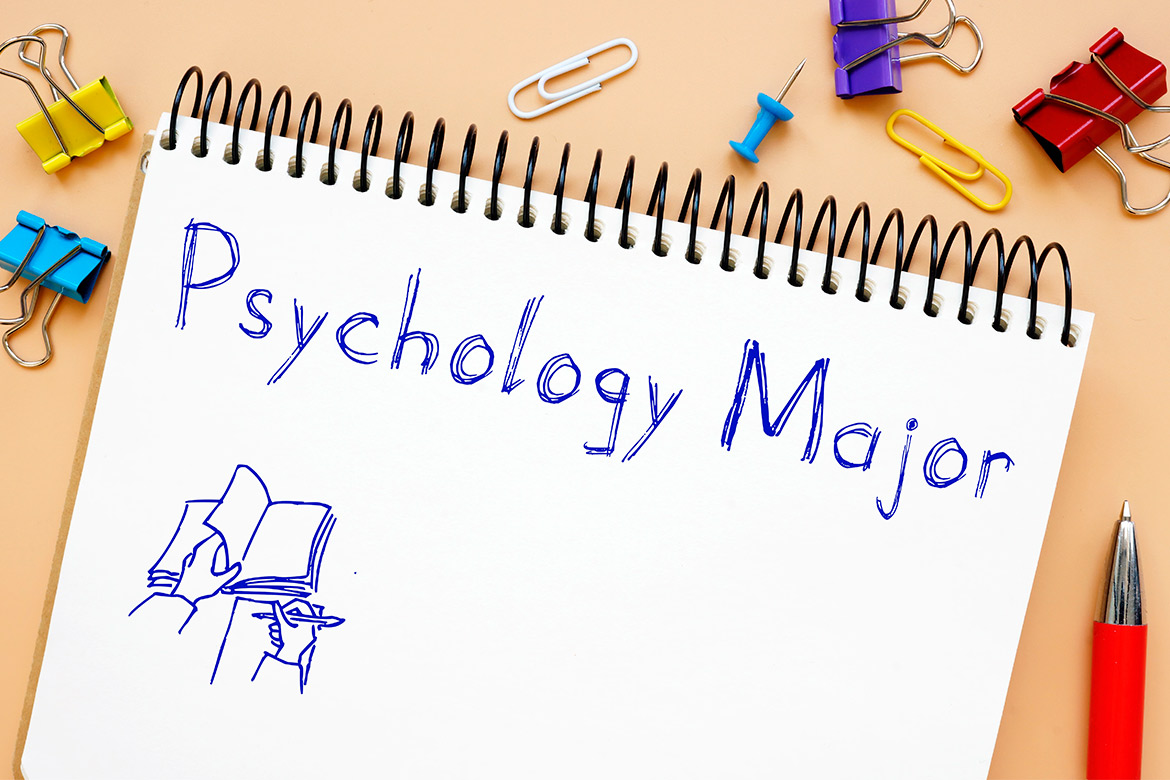 Psychology major essay focused on steps to become a psychology teacher in Texas, including necessary qualifications.
