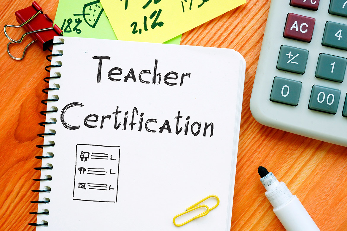 Notepad displaying teacher certification information for aspiring French teachers in Texas.